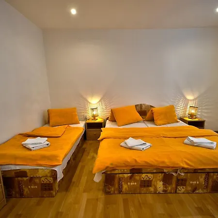 Apartman Nad Laznemi Appartement *