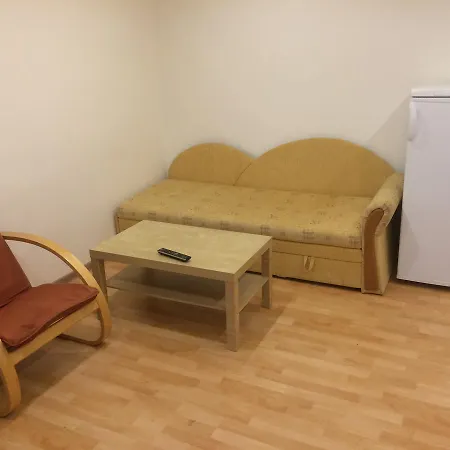Apartman Nad Laznemi Daire *